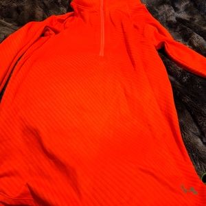 Under Armour half zip long sleeve shirt